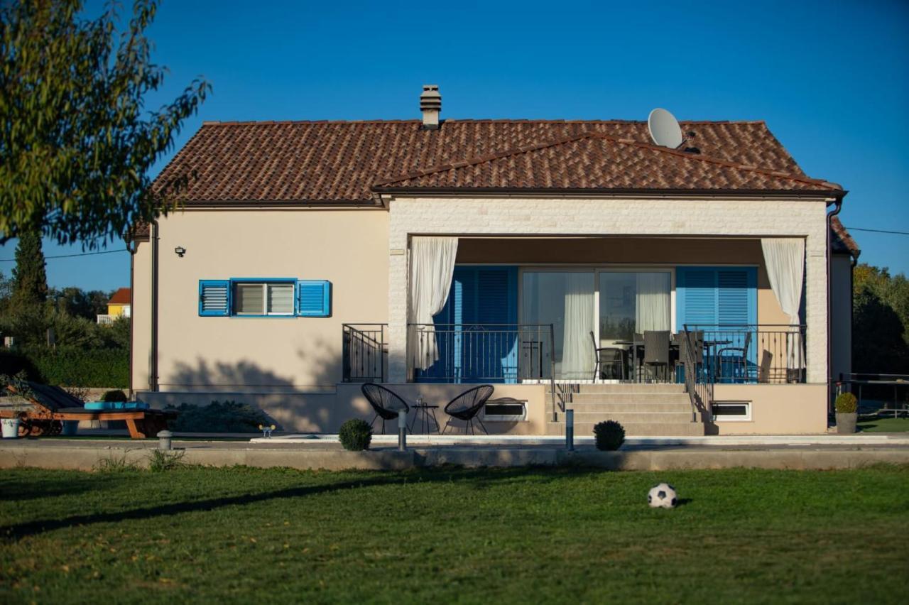 Villa Tara Zadarvillas Tinj Exterior foto